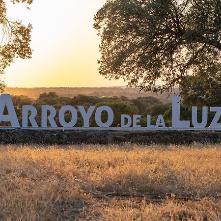 Hostel Divino Morales Arroyo de la Luz Екстериор снимка