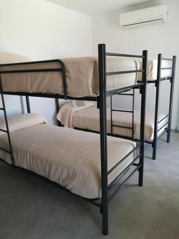Hostel Divino Morales Arroyo de la Luz Екстериор снимка